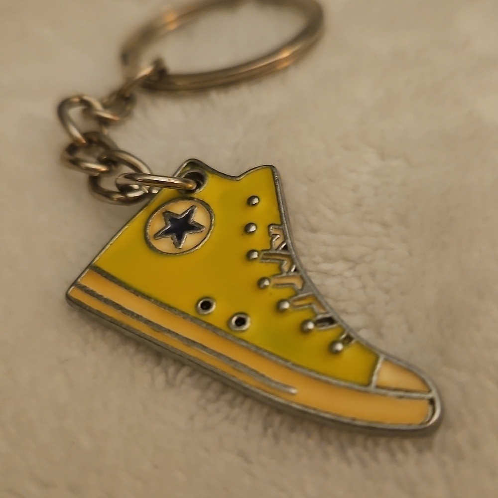 3/$30 Vintage Yellow Converse Sneaker Keychain - Picture 3 of 4